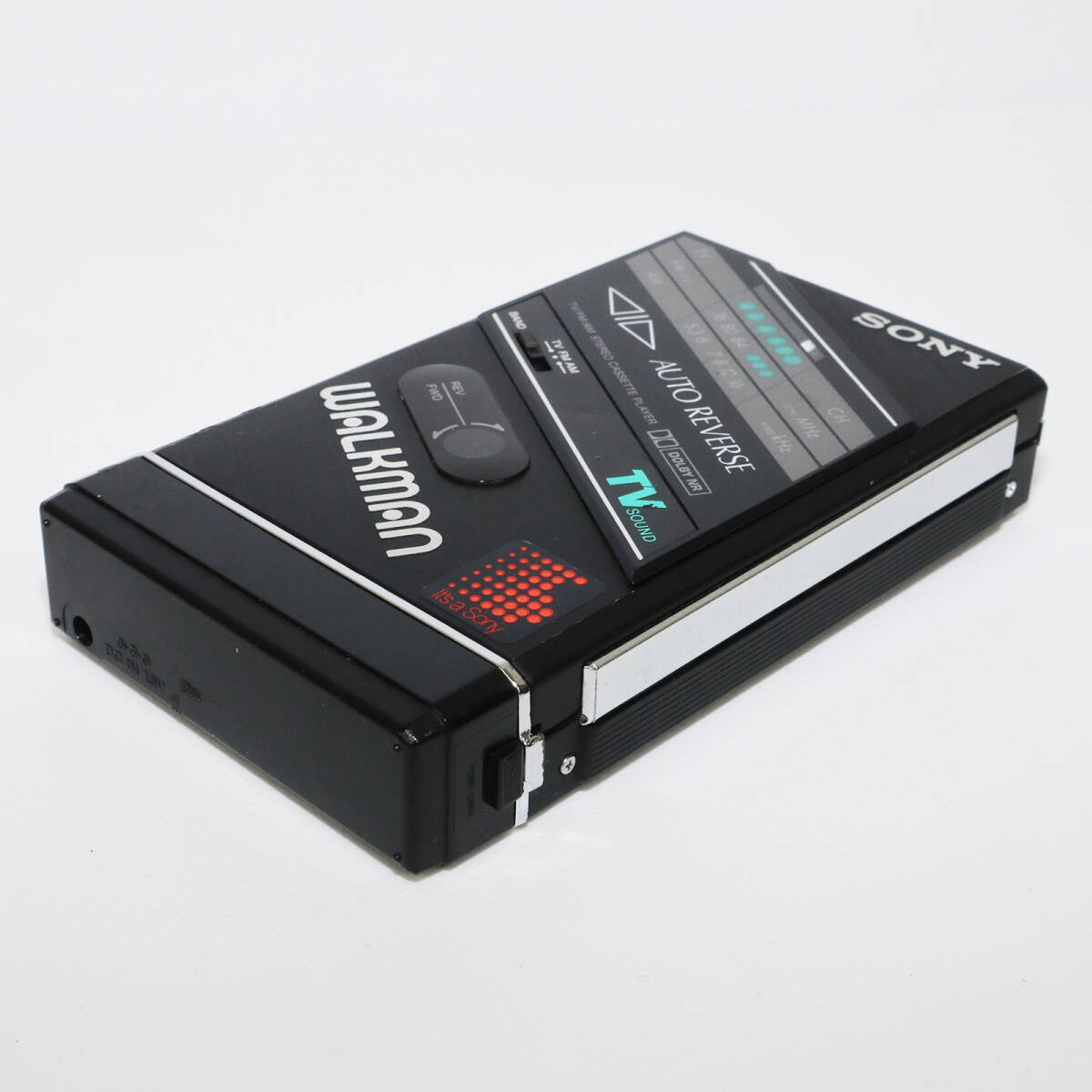 SONY WALKMAN WM-F102 TV FM AMステレオカセットプレイヤー ウォークマン カセットウォークマン DOLBY 電池ボックス付き　M3756_画像4