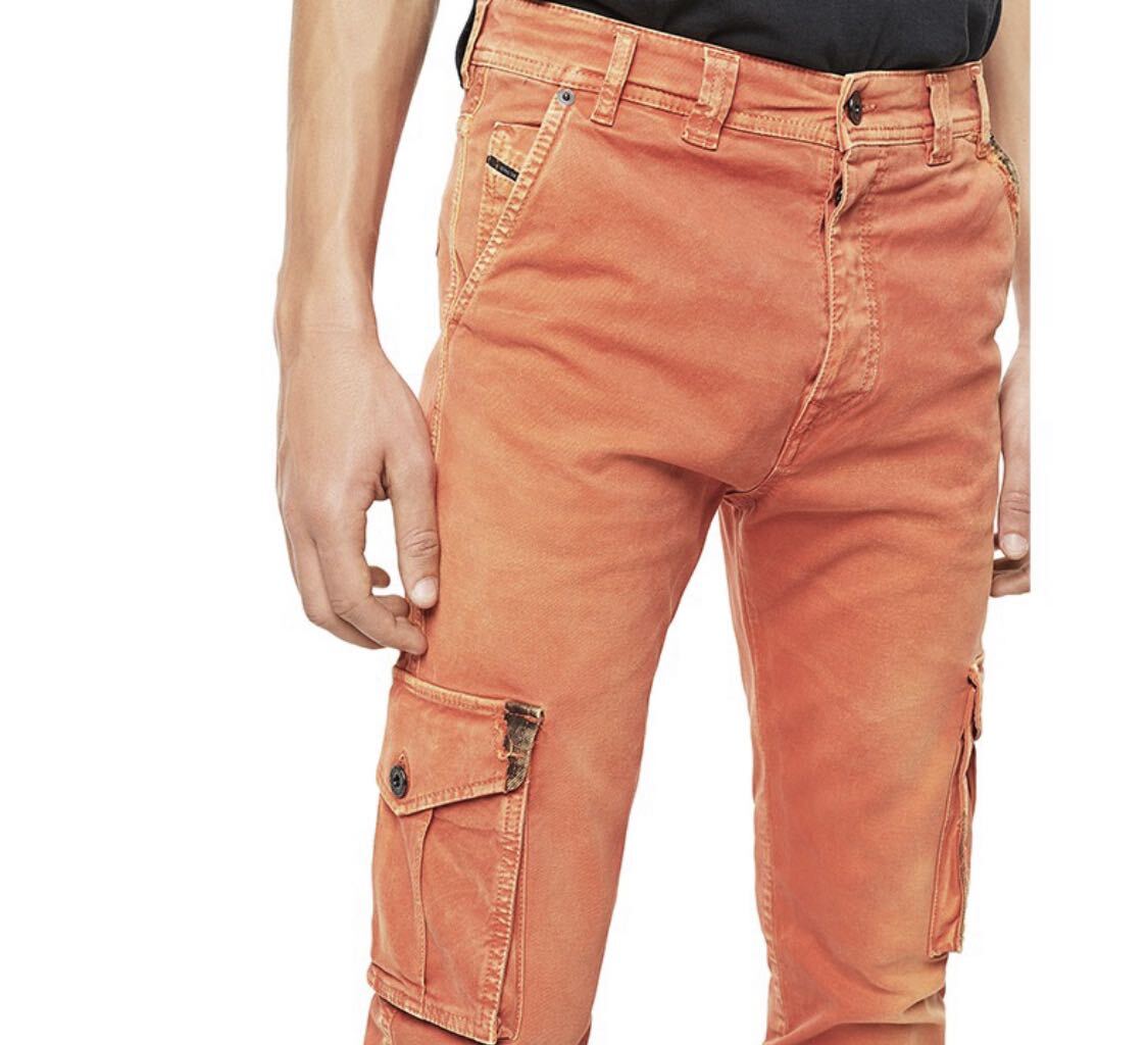 新品 ¥58300 DIESEL オンレンジ メンス カーゴチノパンツ 綿98 新品 ¥58300 DIESEL オンレンジ メンス カーゴチノパンツ 綿98