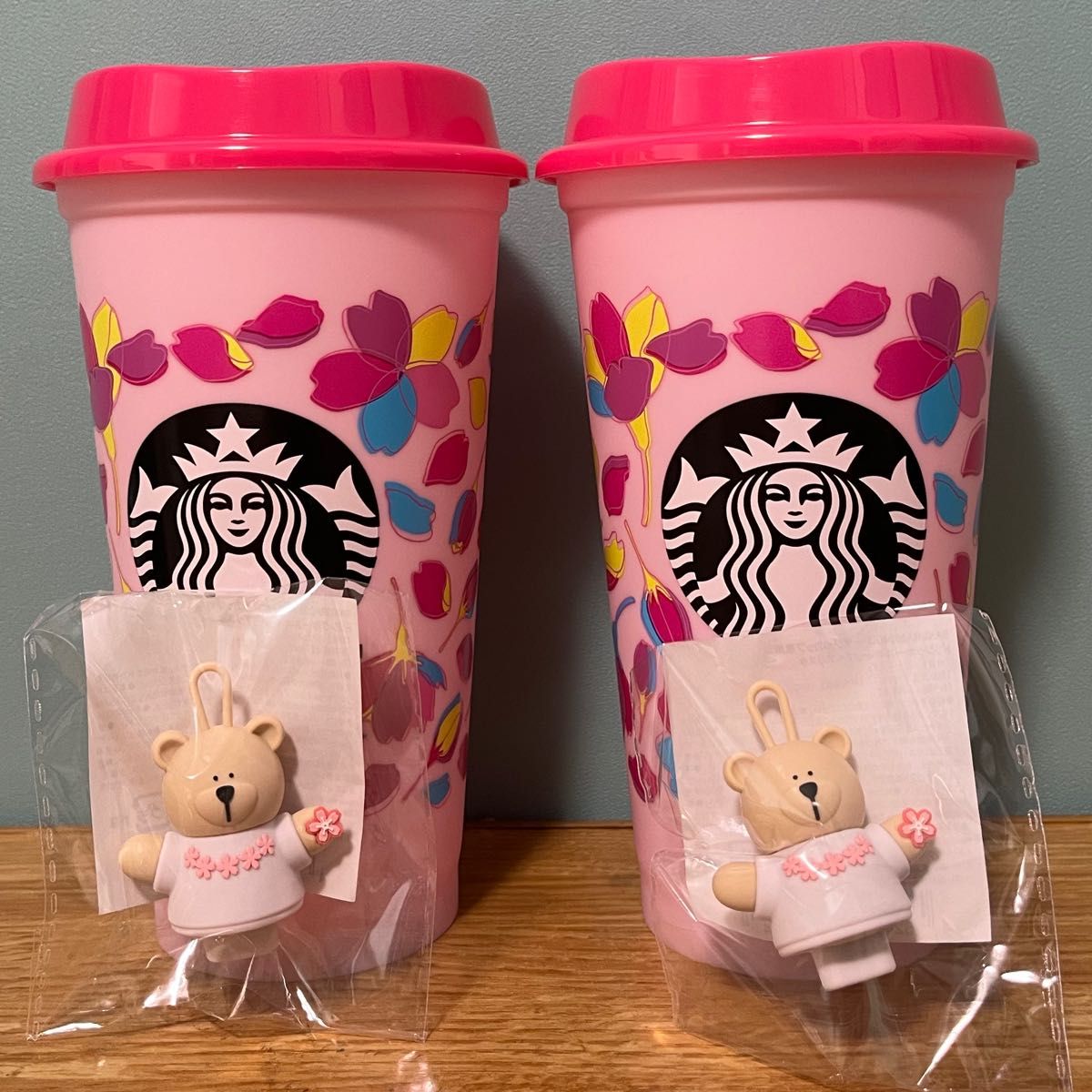 Starbucks 桜リユーザブルカップ　キャップ リユーザブルカップ スタバ スターバックス さくら ベアリスタ SAKURA 