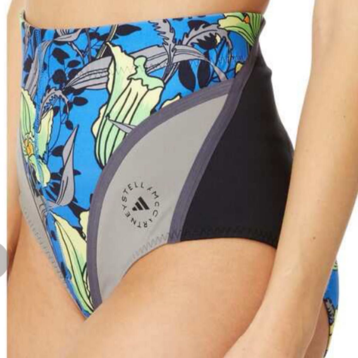 定価27980円　adidas by Stella McCartney TrueNature Bikini Bottoms  M 