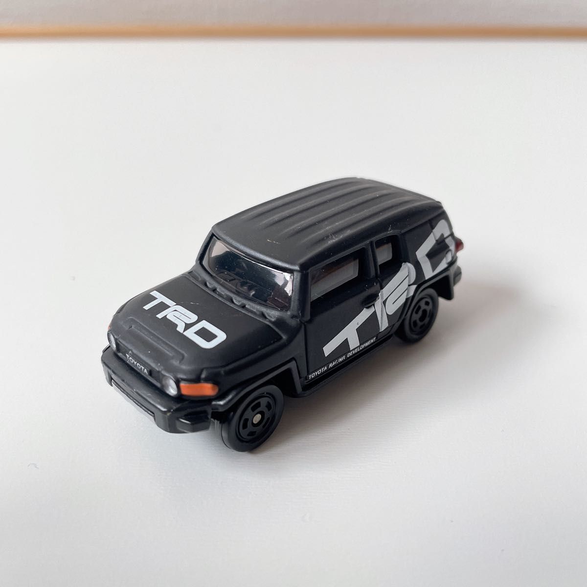 ミニカー 1/64 トミカ トヨタ FJクルーザー(TRD仕様) イオン チューニングカーシリーズ 第10弾 TOMICA