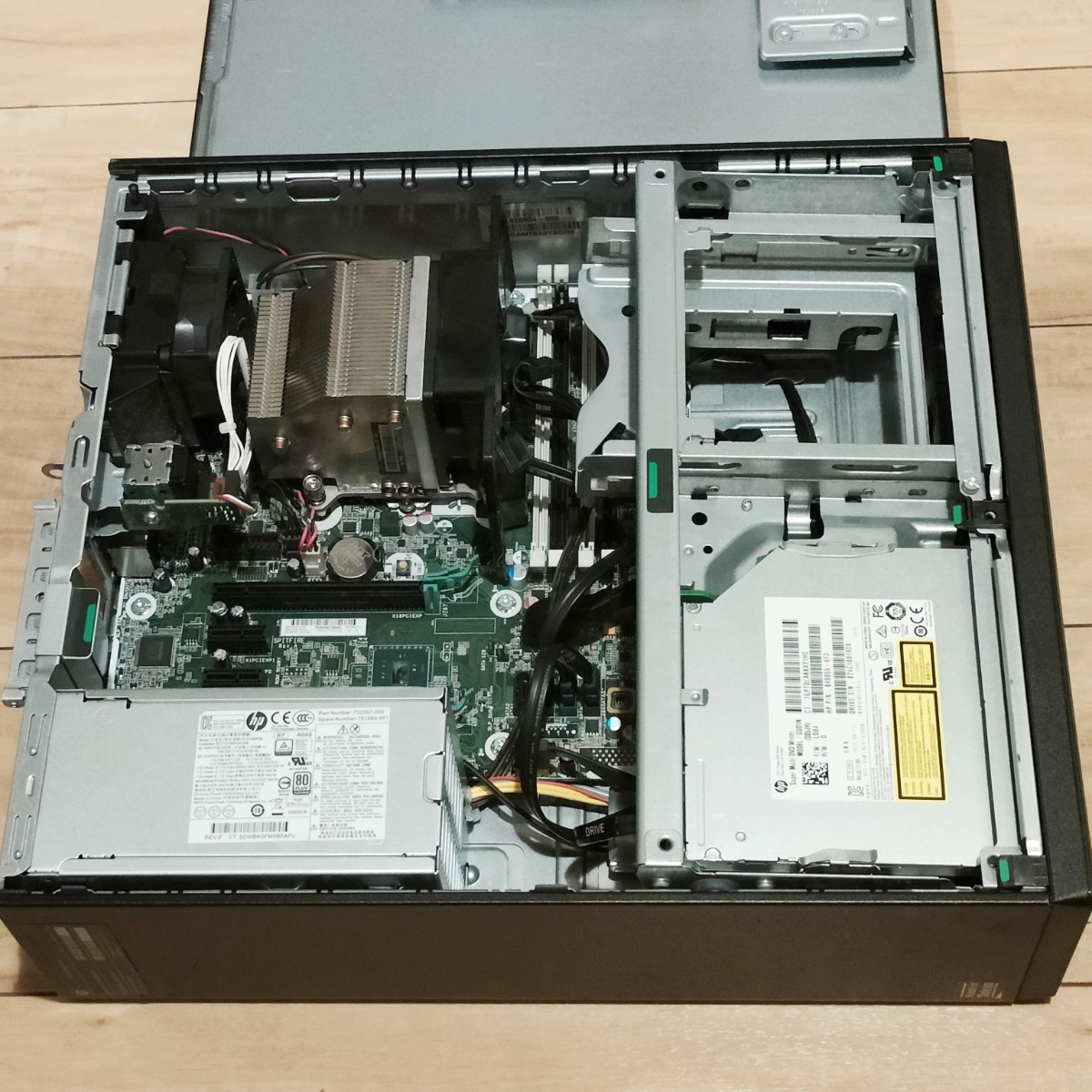 HP Z240 SFF Workstation (CPU / RAM / HDDなし) 動作確認済み ジャンク扱い・ベアボーン ※複数入荷の画像1