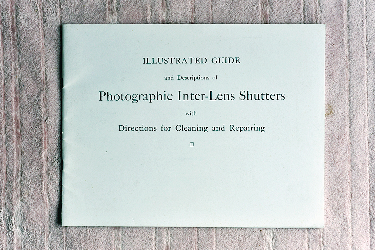 The WORLD‘S Photographic Book Shopの書籍“Photographic Inter-Lens Shutters With Directions for Cleaning and Repairing”_画像1