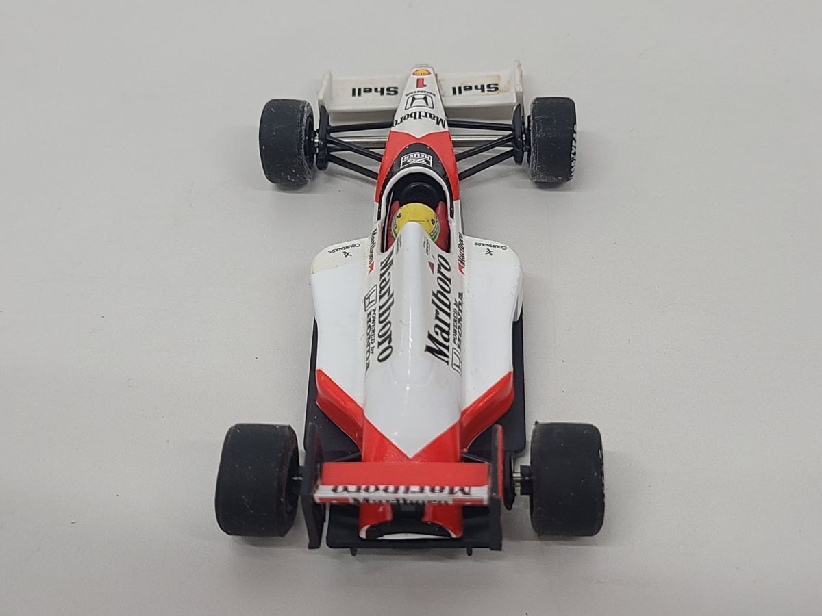 ミニカー / McLaren HONDA MP 4/5 Ayrton SENNA Ref.021 / BOSS COURTAULDS / FORMULA 1 MODELS / ONYX / 箱付【G015】の画像8