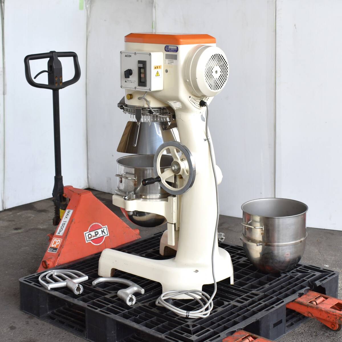 愛工舎 業務ミキサー マイティ20 50Hz用 MT-20H 20L/20リットル 愛工舎 業務ミキサー マイティ20 50Hz用 MT-20H 20L/20リットル