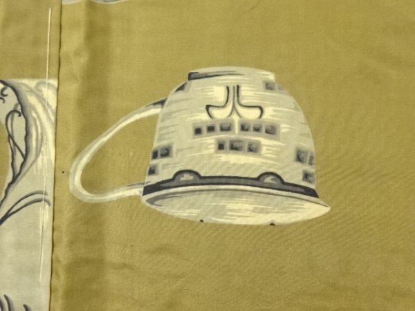 ys6911217; 陶器に草花・帆船模様一つ紋男物羽織【アンティーク】【着】_画像5