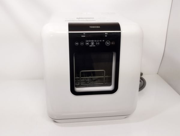y/ TOSHIBA 東芝 食器洗い乾燥機 1-3人用 約6L DWS-33A 2022年製 タンク式 工事不要 食洗機 現状品 /DY-2532の画像1