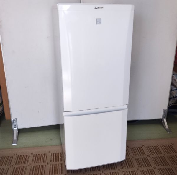 y☆/ MITSUBISHI 三菱 2ドア冷凍冷蔵庫 146L 2018年製 MR-P15EC 現状品　/DY-2500