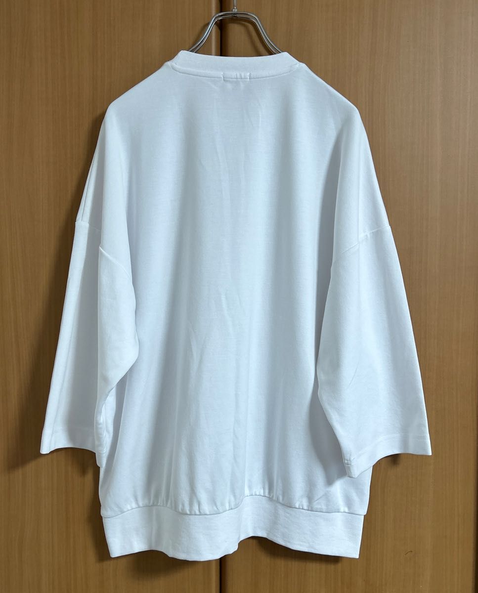 ジーユー　GU   Tシャツ  カットソー　クルーネック　長袖　七分袖　裾リブ　ホワイト【M】