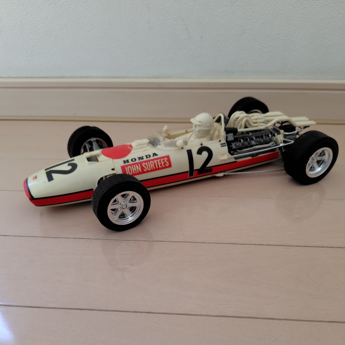 レア品です★全長34cm★プラモデル完成品★1/12　HONDA　F-1ビッグスケールシリーズ　レトロ　インテリア_画像1