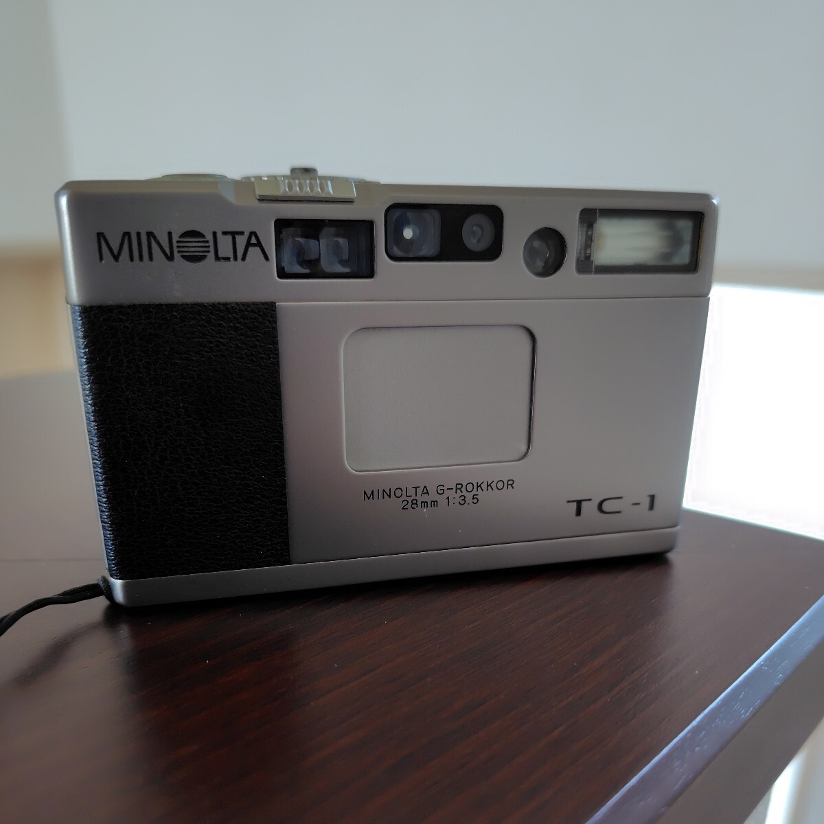 520円送■ケース付■MINOLTA TC-1 / MINOLTA G-ROKKOR 28mm F3.5 ミノルタ フィルムカメラ AFコンパクトカメラ■ コンパクトフィルムカメラ_画像1