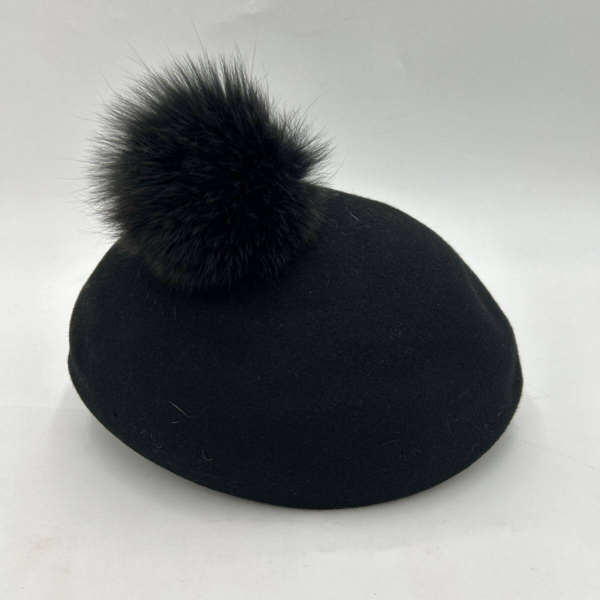 @ 日本製 '洗礼されたデザイン' CA4LA カシラ 高品質 WOOL フォックスファー ボンボン付き ベレー帽 キャップ 帽子 レディース BLACK 黒系 の画像4