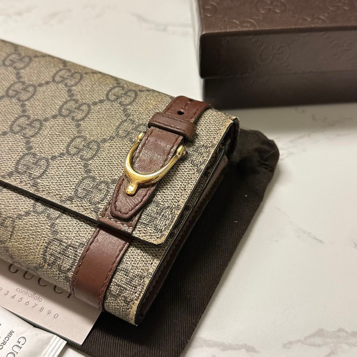 新品同様！ グッチ GUCCI 財布 長財布　GGスプリーム