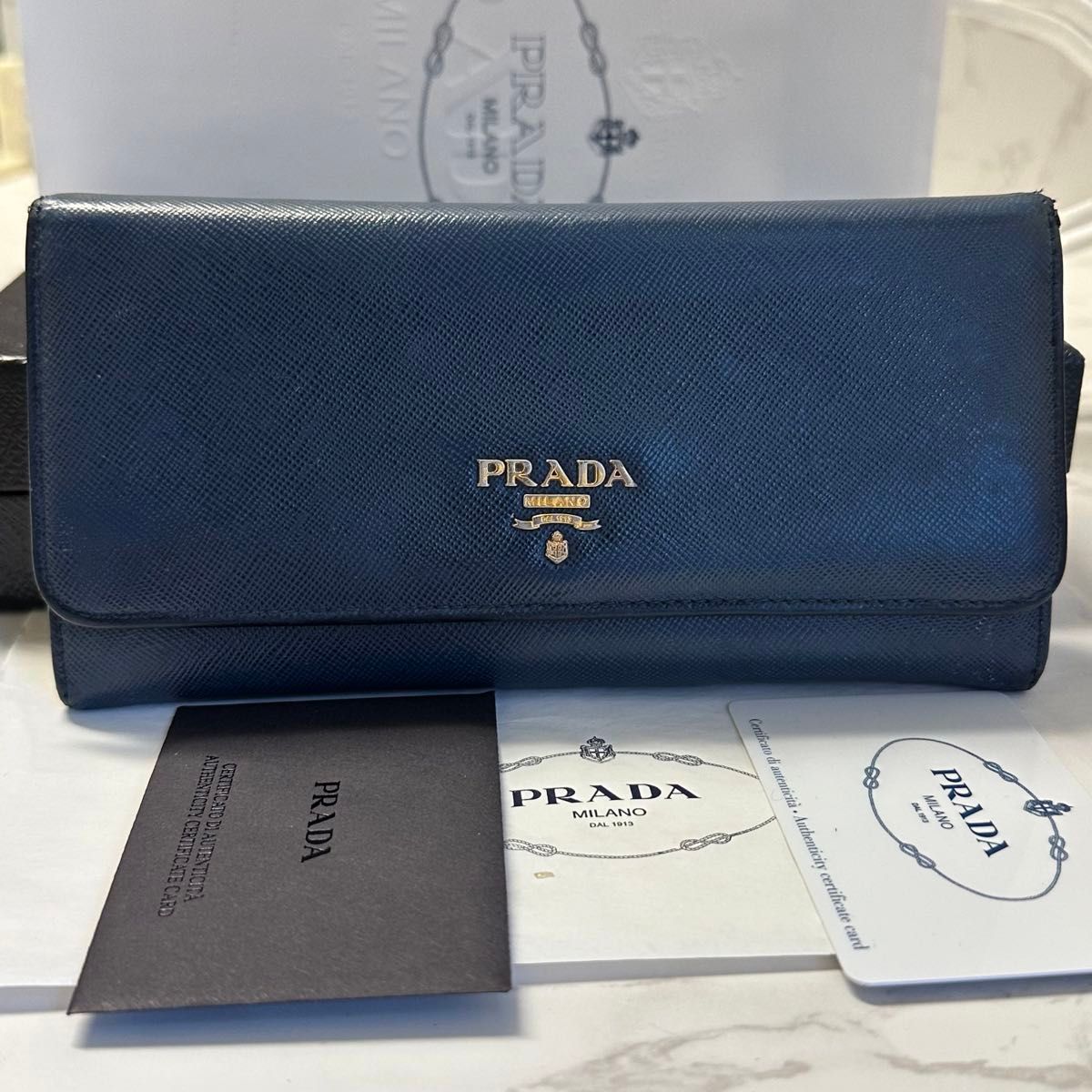 超良品！ プラダ PRADA 財布 長財布 サフィアーノレザー