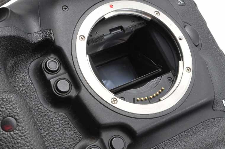 Canon EOS-1D X Mark II Body 20.2MP Digital SLR Camera Body デジタル一眼レフカメラボディ /付属品あり [良品] #43_画像10