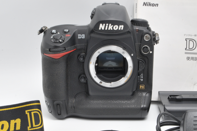 Nikon D3 12.1MP Digital SLR Camera Body デジタル一眼レフ / 付属品あり [美品] #1918767