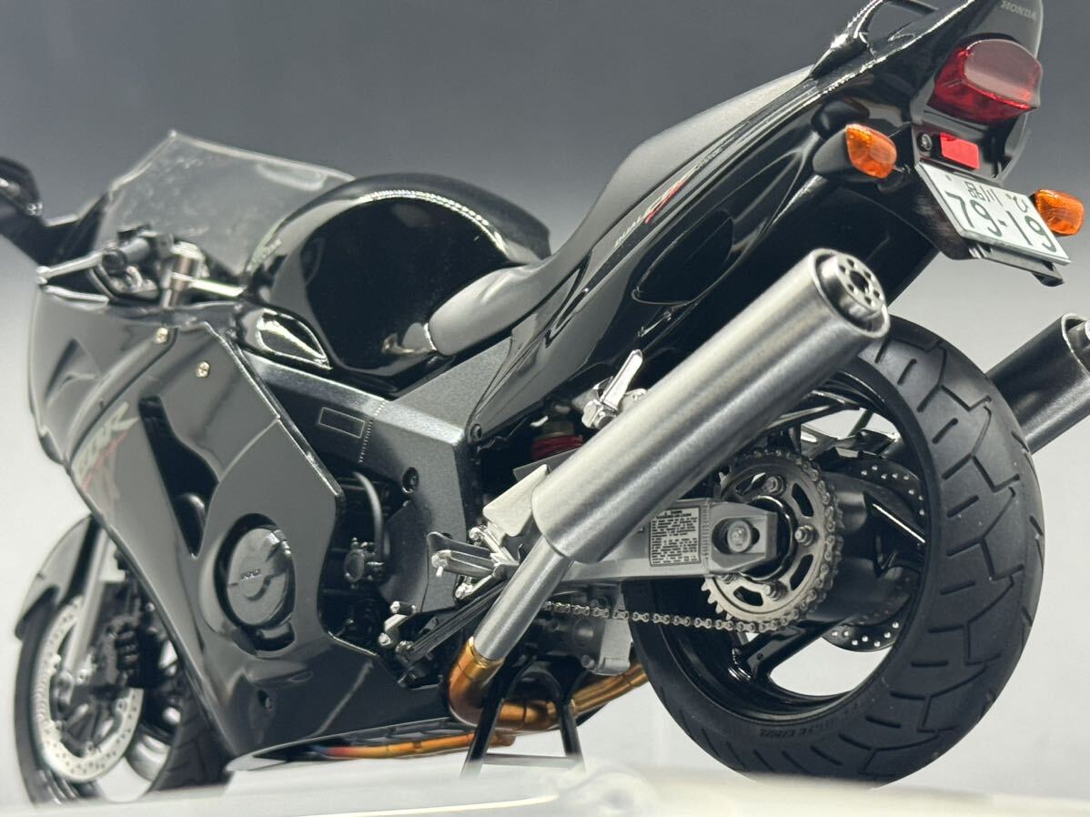 塗装済完成品　タミヤ　1/12ホンダ CBR1100XX スーパーブラックバード_画像5