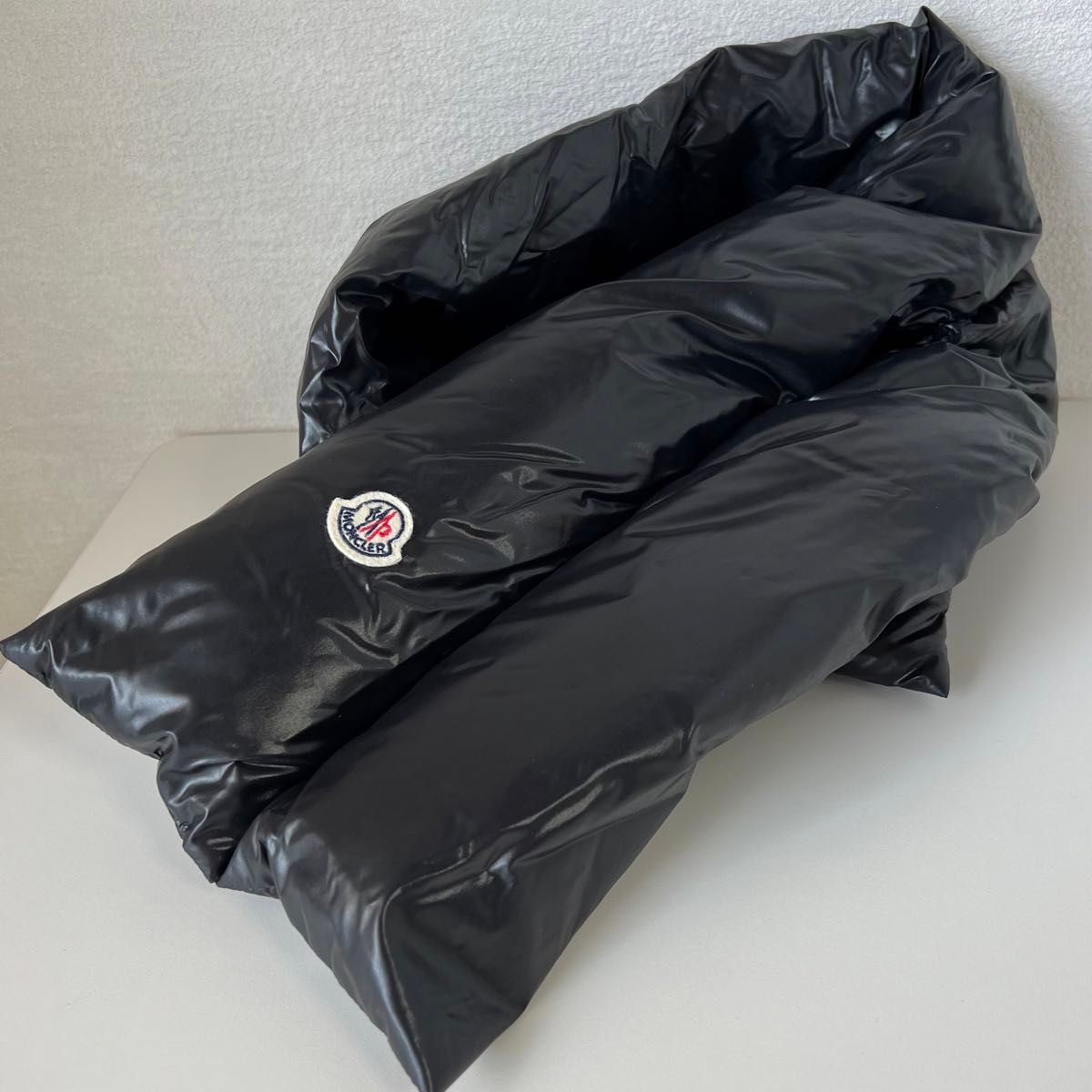 MONCLER ダウンマフラー 黒 正規品・美品】モンクレール ダウンマフラー ブラック MONCLER
