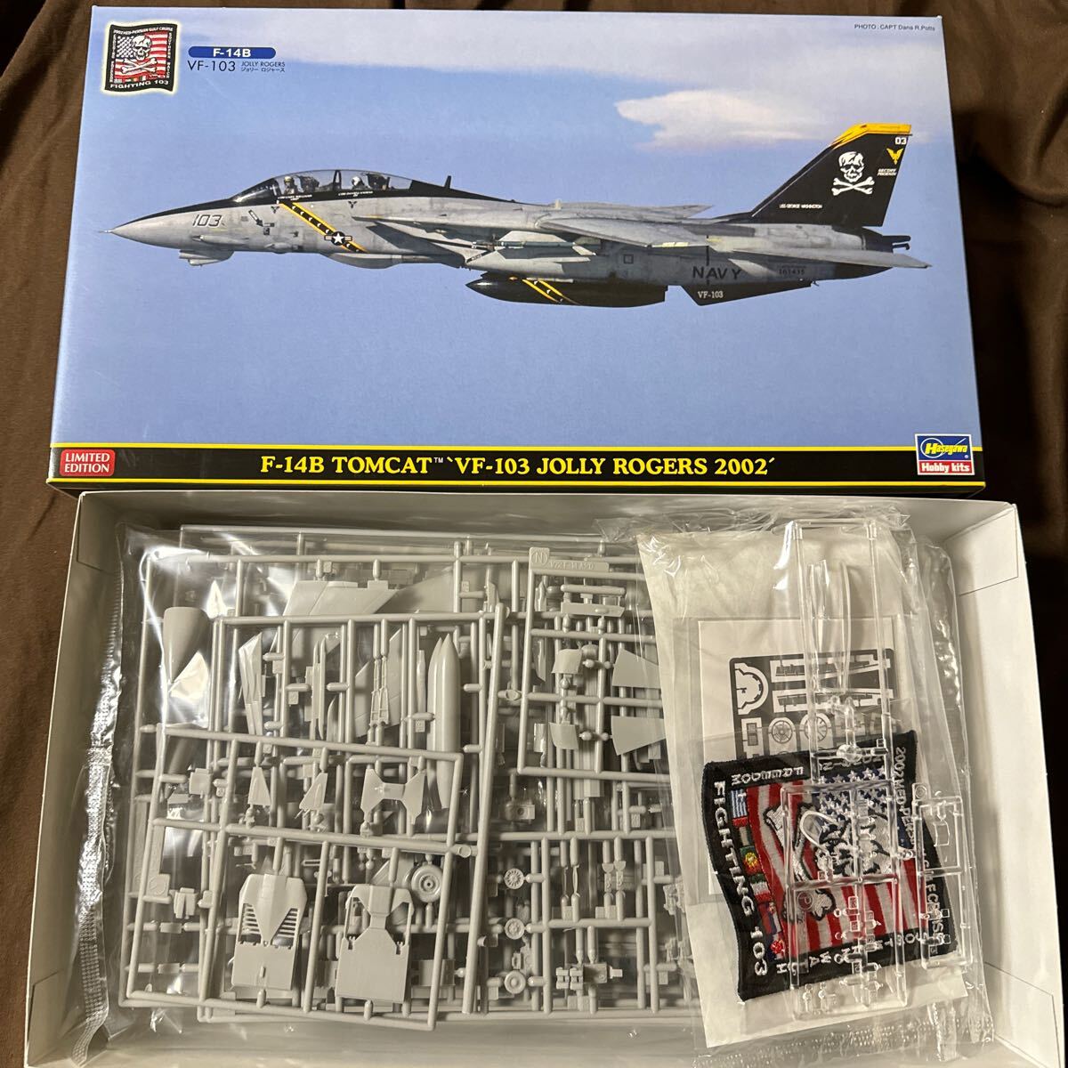 F-14B トムキャット VF-103 ジョリー ロジャース 2002 （1/72スケール SP454 ）_画像2