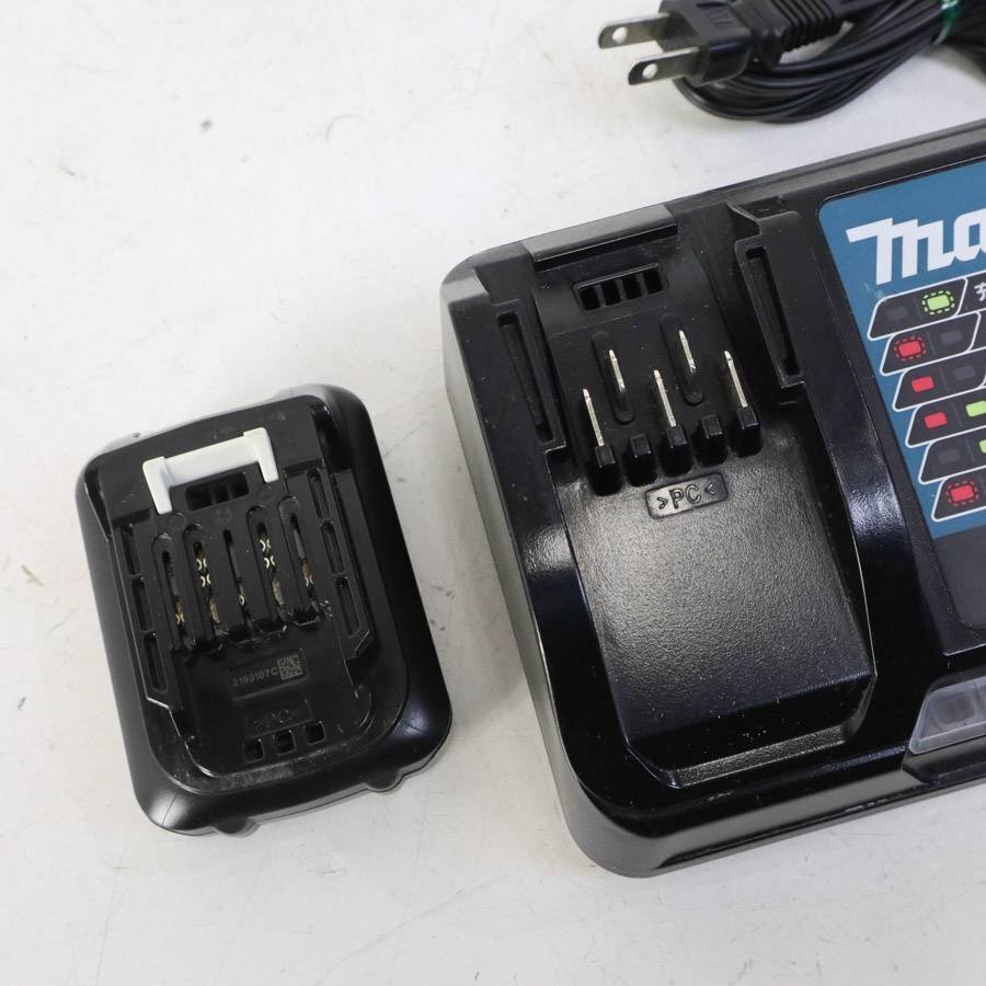 動作品 makita マキタ 純正 10.8V用 バッテリー＆スライド充電器セット DC10SA 電動工具★801v16_画像2