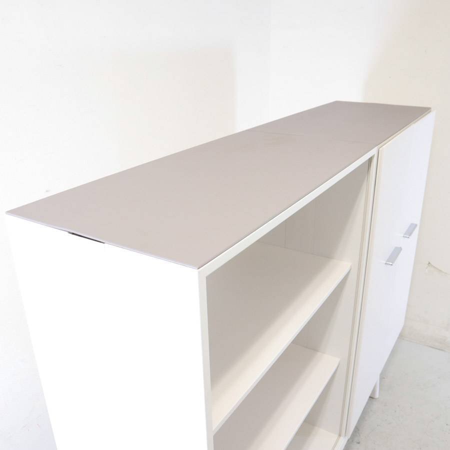 vitra. vi tiger Level 34 system cabinet key attaching white group storage storage shelves office Revell 340804h18