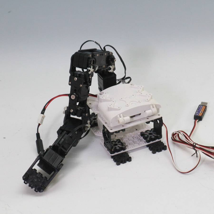 近藤科学 アームロボット KRS3302サーボモータ付き 部品取りにも◆805f02の画像1