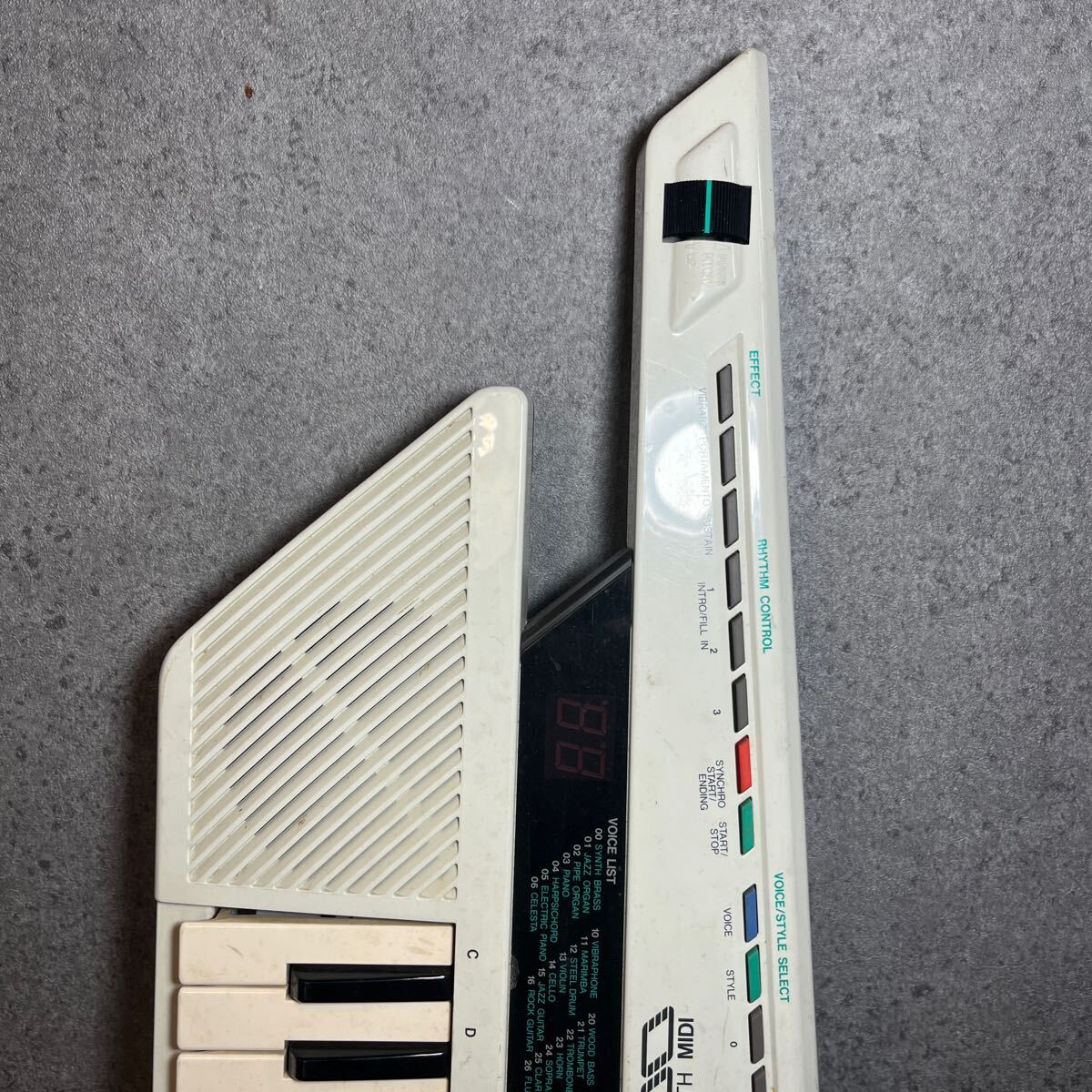 YAMAHA ショルダーキーボード SHS-200 FM DIGITAL KEYBOARD WITH MIDI ジャンク品 240320M02_画像2