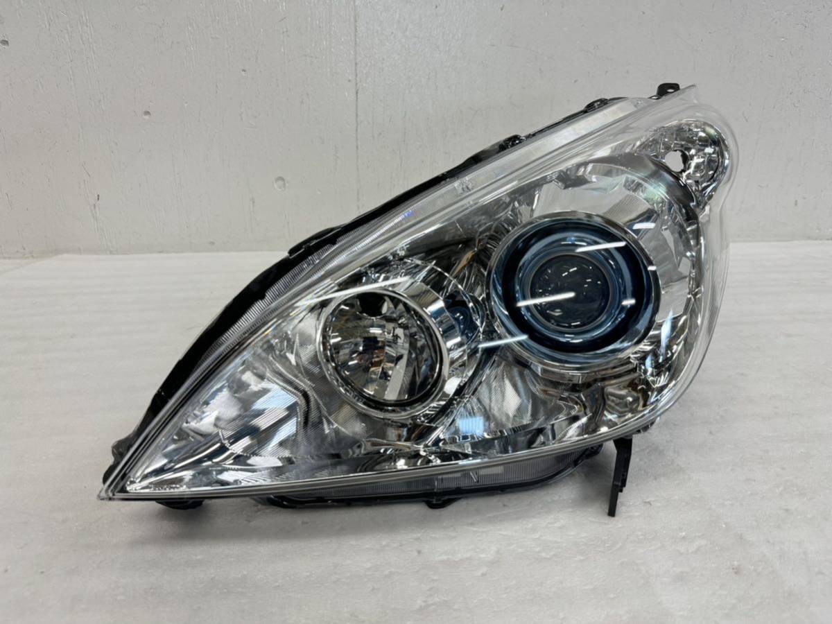 【新品! 未使用!】 ステップワゴン RG 後期 純正 新品 ヘッドライト 左 HONDA ホンダ HID プロジェクター スパーダ SPADA_画像2