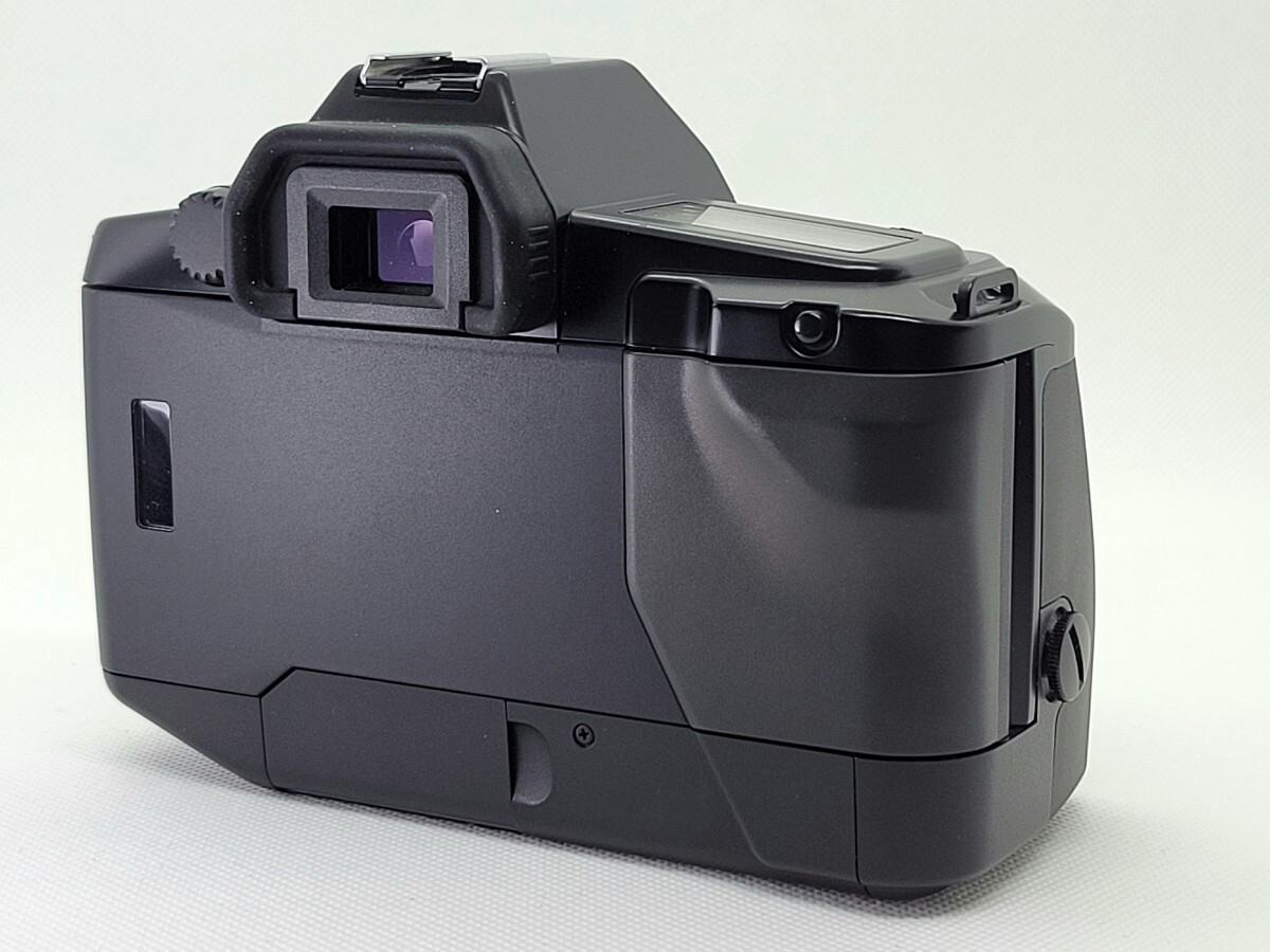 5729円 【A 新品同様】Canon EOS 650 キヤノン 一眼レフカメラ 5729円 【A 新品同様】Canon EOS 650 キヤノン 一眼レフカメラ
