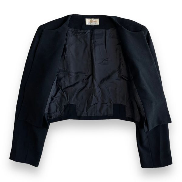 日本製 Chloe クロエ BLACK FORMAL ノーカラー ボタンレス テーラード ジャケット 冠婚葬祭 喪服 ブレザー スーツ 13AR ブラック 黒_画像3