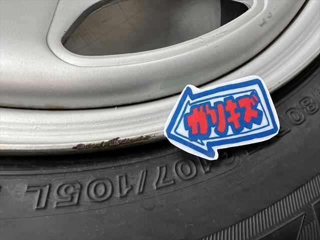 中古 ホイールタイヤ 4本 195/80R15 2019年製 9.9分山 トヨタ ハイエース純正 ラジアル タイヤ ブリヂストン VL1_画像5