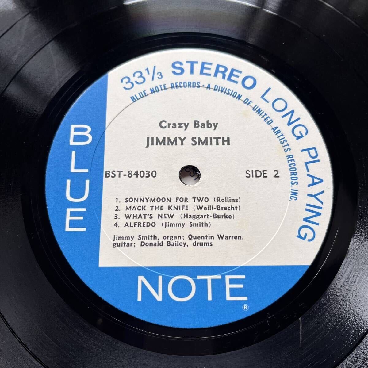 【US盤 青白UA 高音質ステレオ BLUE NOTE】JIMMY SMITH『CRAZY! BABY』ジミー・スミス/DONALD BAILEY/車＆SEXY美女の名ジャケ!ブルーノートの画像4