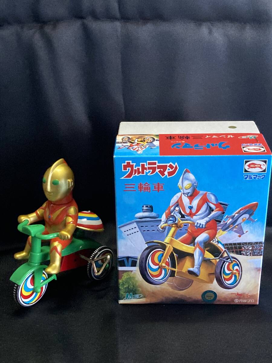 Yahoo!オークション - M1号 ウルトラマン 三輪車 新春スペシャル Yahoo!オークション - M1号 ウルトラマン 三輪車 新春スペシャル