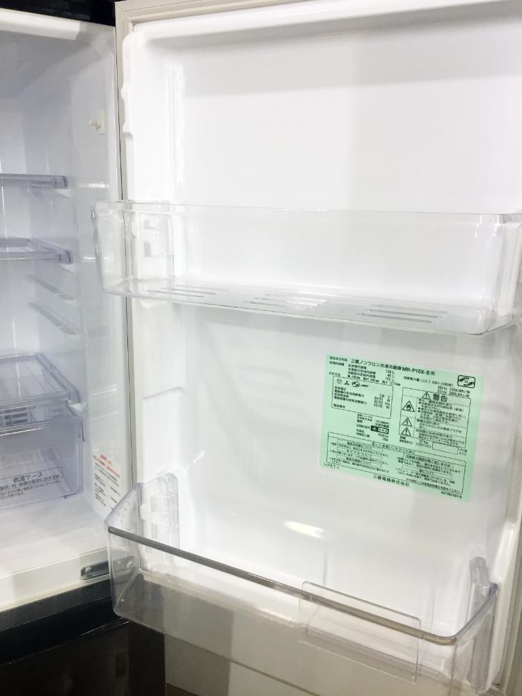 ◆送料無料★ 中古★三菱 146L ラウンドカットデザイン 明るく見やすいLED照明 耐熱トップテーブル冷蔵庫【◆MR-P15X-B】◆3KPの画像5