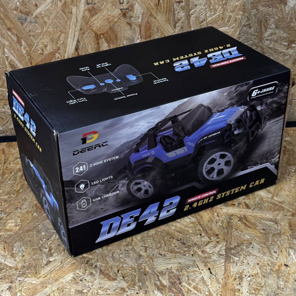 DEERC ラジコン ラジコンカー オフロード 男の子 rc car ジープ 玩具 車 リモコンカー 操作時間80分 デモモード LEDライト付き 2.4GHz_画像1