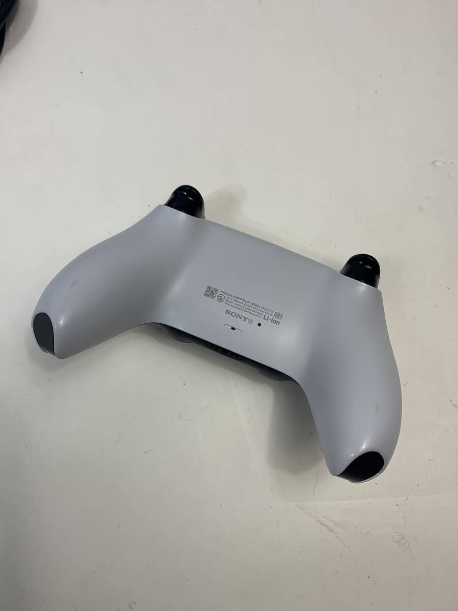 SONY PS5 プレイステーション5 PlayStation5 CFI-1100A ディスク搭載モデル_画像3