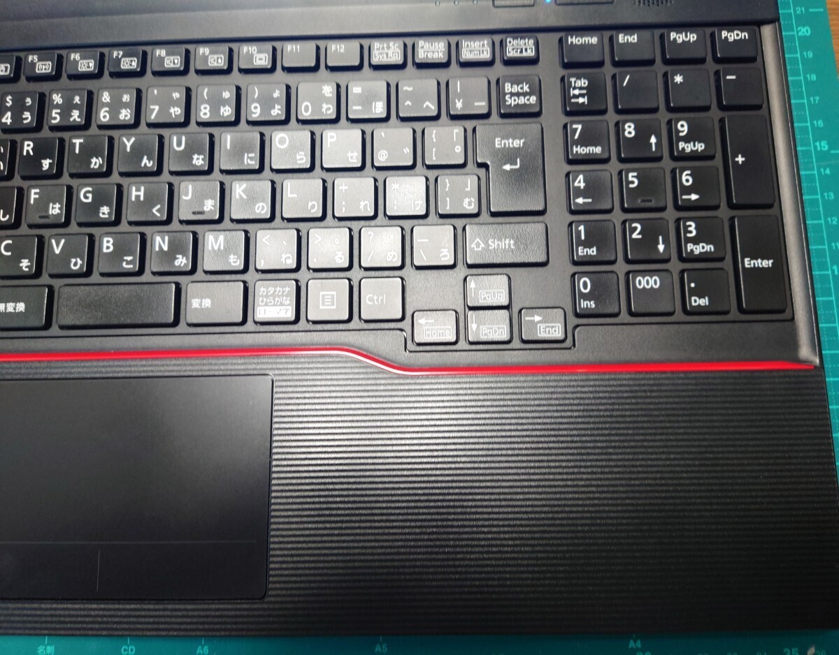 【FUJITSU】 LIFEBOOK A744/H FMVA0400F ・CPU /Core i7 - 4600M 2.9GHz・MEM /8GB・ストレージ / HDD500GB 動作確認済みの画像3