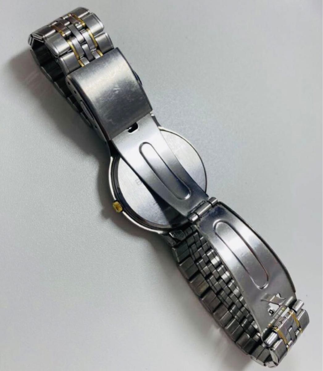 【SEIKO SPIRIT】セイコースピリット　メンズ腕時計　クオーツデイト　7N22ー6A80 可動品　電池交換済殺菌除菌済み