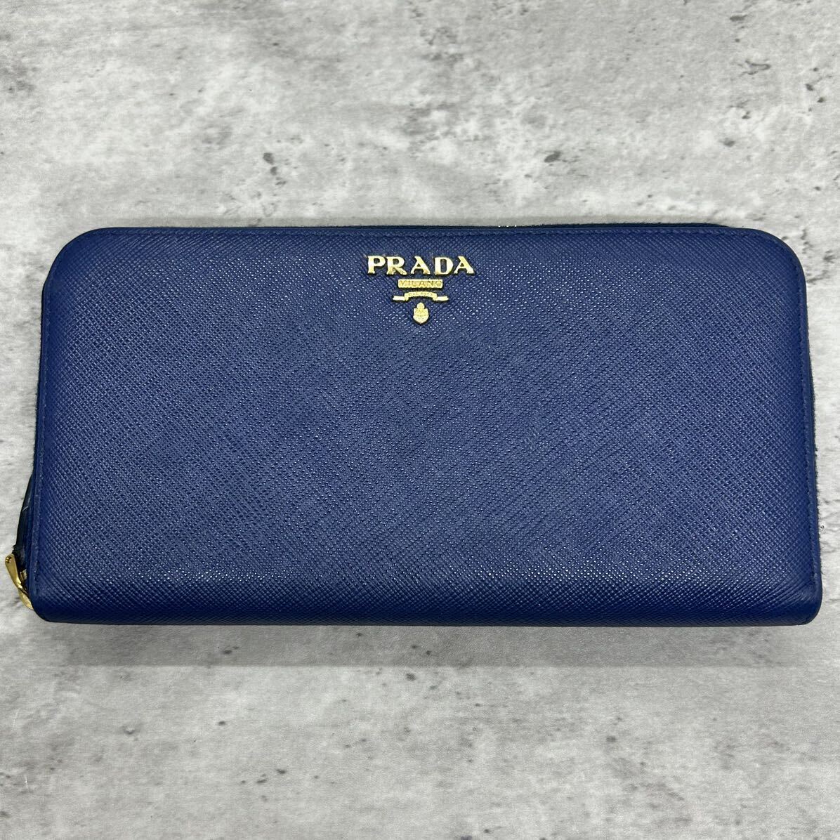 【未使用級】 PRADA プラダ 長財布 ラウンドファスナー 金ロゴ 型押し サフィアーノ レザー ブルー 青 メンズ レディース ビジネス 大容量_画像2