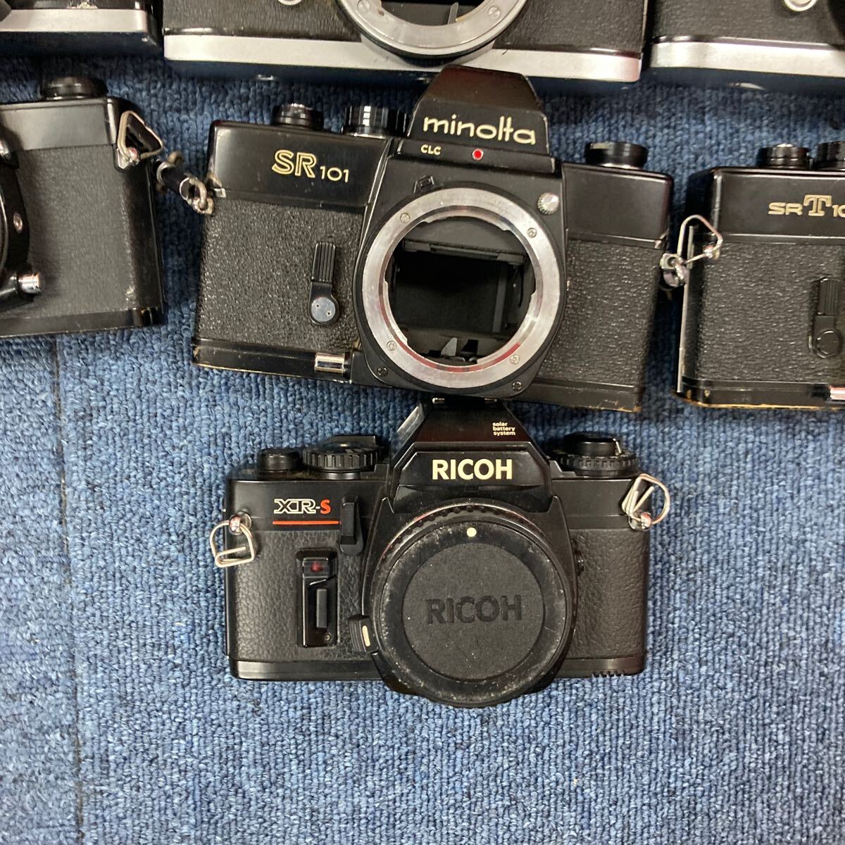 【A11】計:31個　MINOLTA 一眼レフ　まとめ売り　銀塩フィルムカメラ　Minolta SRT101 SR101 X-70 XG-S 等　ジャンク品_画像8