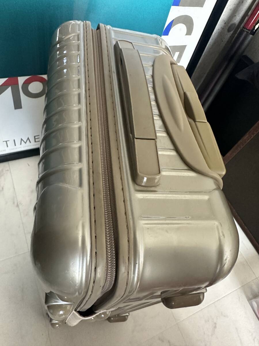 【即決/即納】！美品！機内持ち込み！ RIMOWA×UNITED ARROWS リモワ×ユナイテッドアローズ SALSA サルサ ハニーゴルド スーツケースの画像5