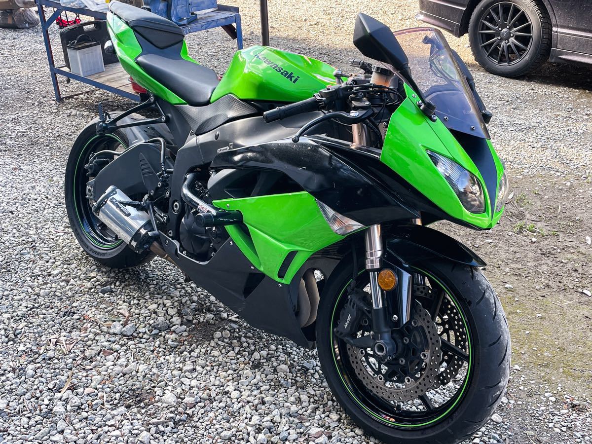 Kawasaki ZX-6R ZX6R 2009 逆車　社外パーツ付き_画像1