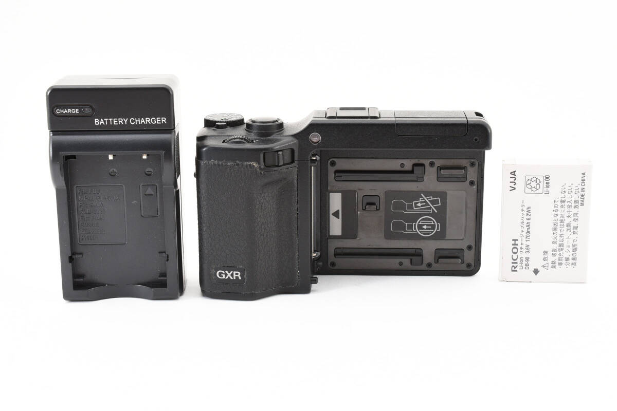 ★☆リコー RICOH GXR ボディ 付属品付き #438☆★_画像1