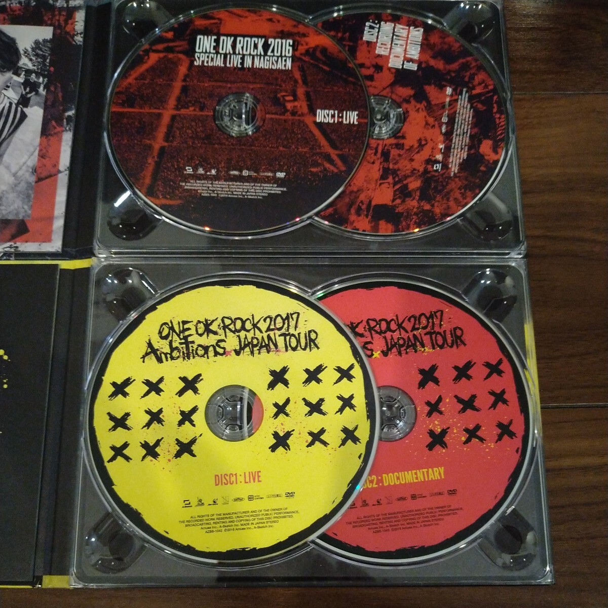 【送料無料】ONE OK ROCK DVD 3タイトルセット 2015 35xxxv 2016 SPECIAL LIVE IN NAGASAKI 2017 Ambitions JAPAN TOUR ワンオクロックの画像5