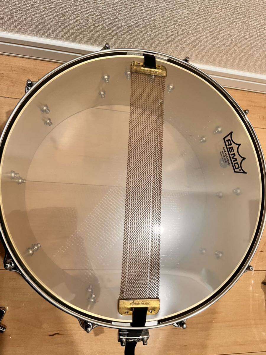 ■中古品■ Gretsch グレッチ S1-6514BB-BR ベルブラス スネアドラム 14×6.5 美品の画像4