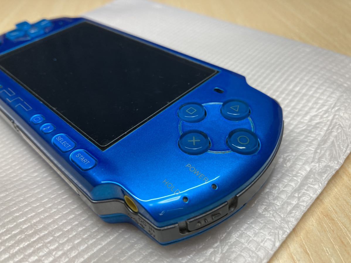 満点の 美品 PSP3000ブルー 付属品完備 電池はご用意ください。 携帯用