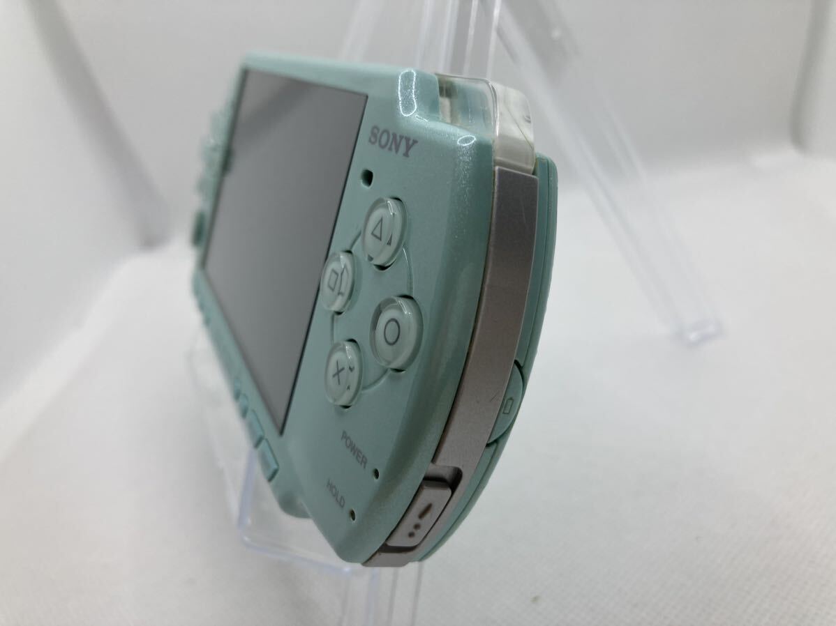 美品　PSP2000ミントグリーン　メモリースティック付き　SONY ソニー プレイステーションポータブル_画像8