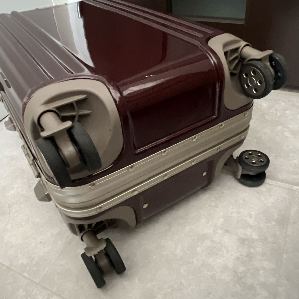 【3/31まで】レジェンドウォーカー　キャリーケース　スーツケース　機内持ち込み可能　35L 1〜3泊　軽量　ダブルキャスター