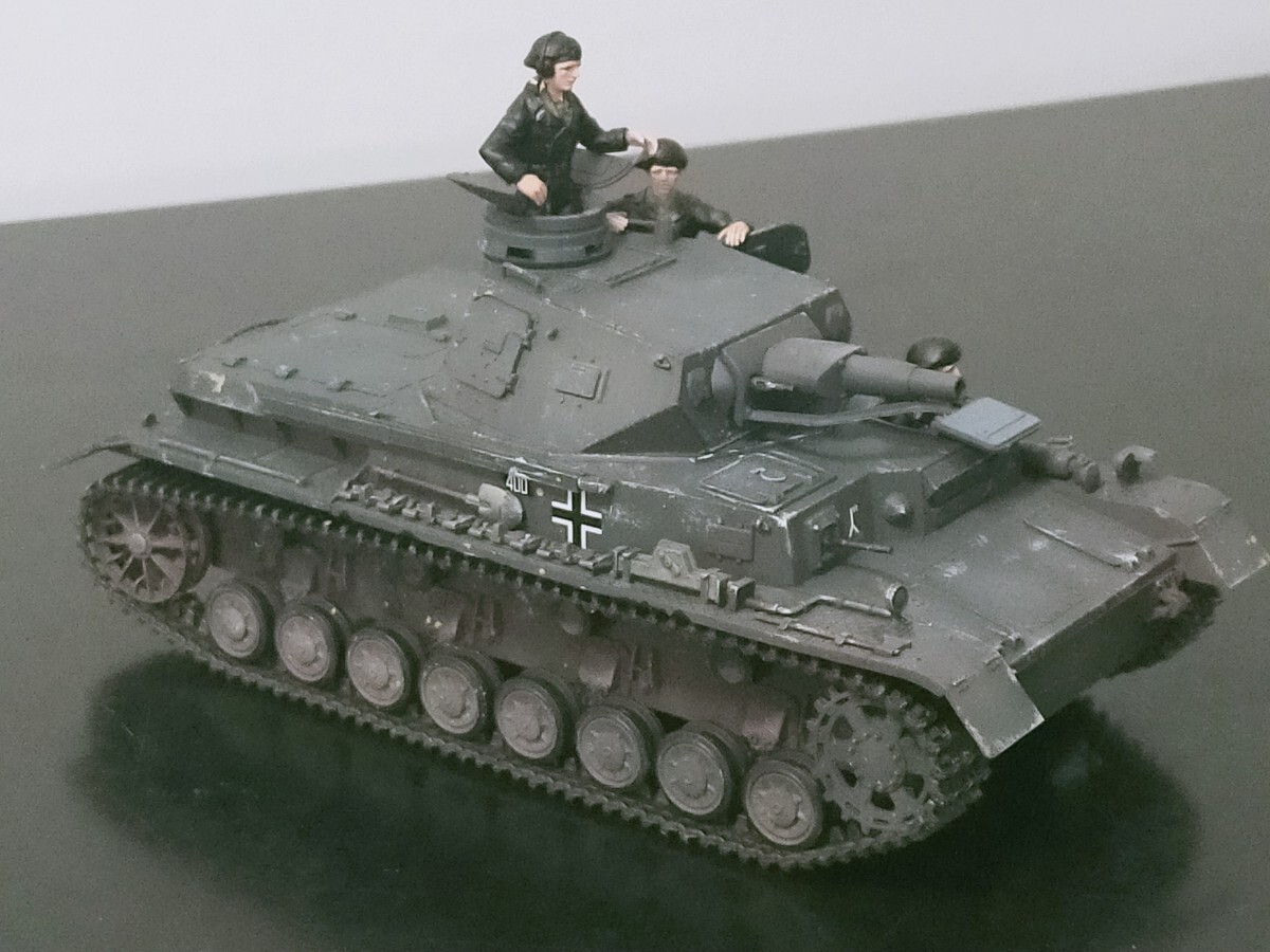 タミヤ 1/35 ドイツ ４号戦車 D型 初期型 塗装済み 完成品_画像4