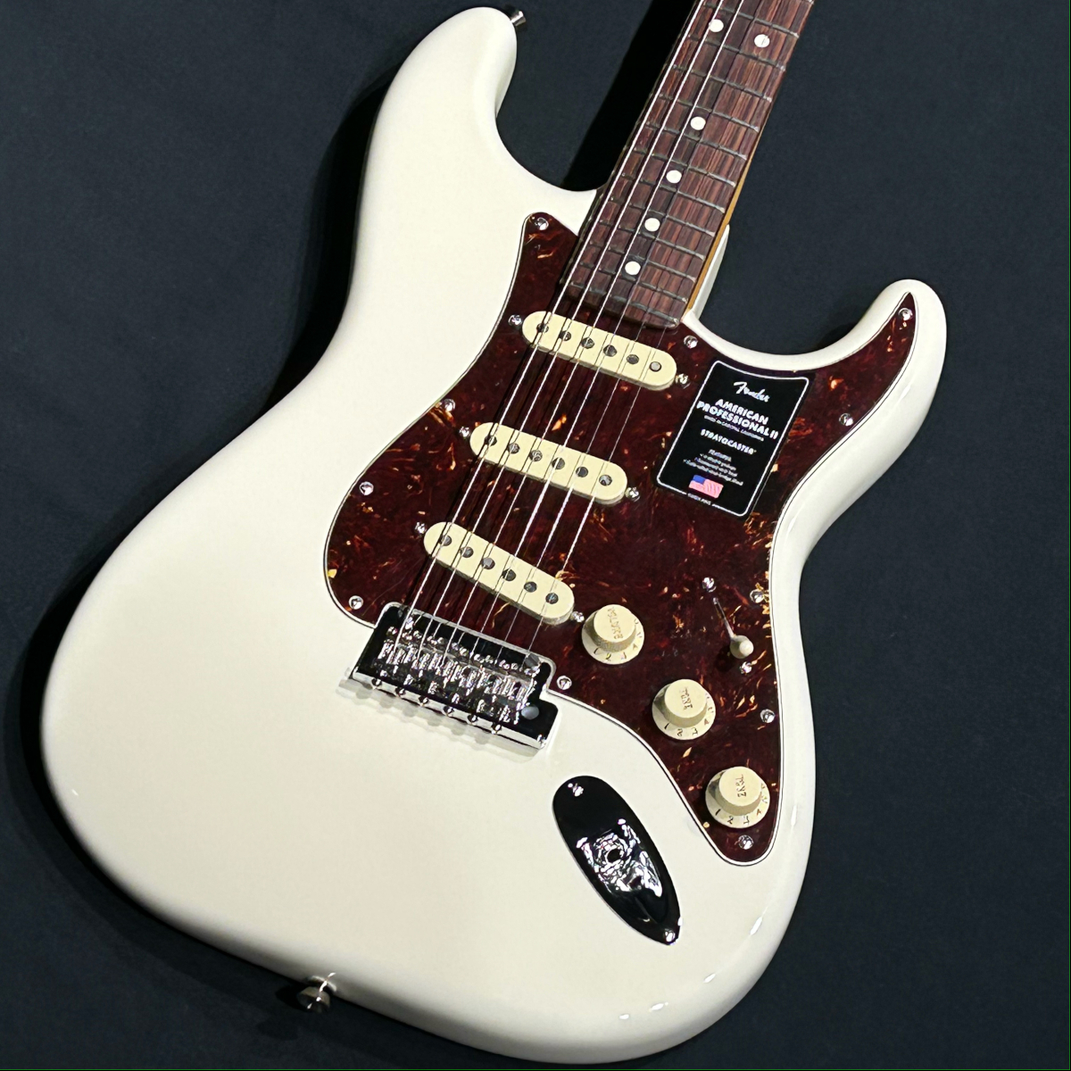 Fender USA American Professional II Stratocaster RW OWT Olympic White 1本限りの特価品 フェンダー ストラトキャスター_画像1